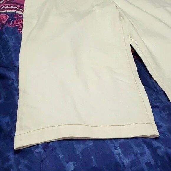 HOST PICK NWOT American Eagle Trendy Boho Chic Off White Wide Leg Cropped Jeans - Picture 4 of 15